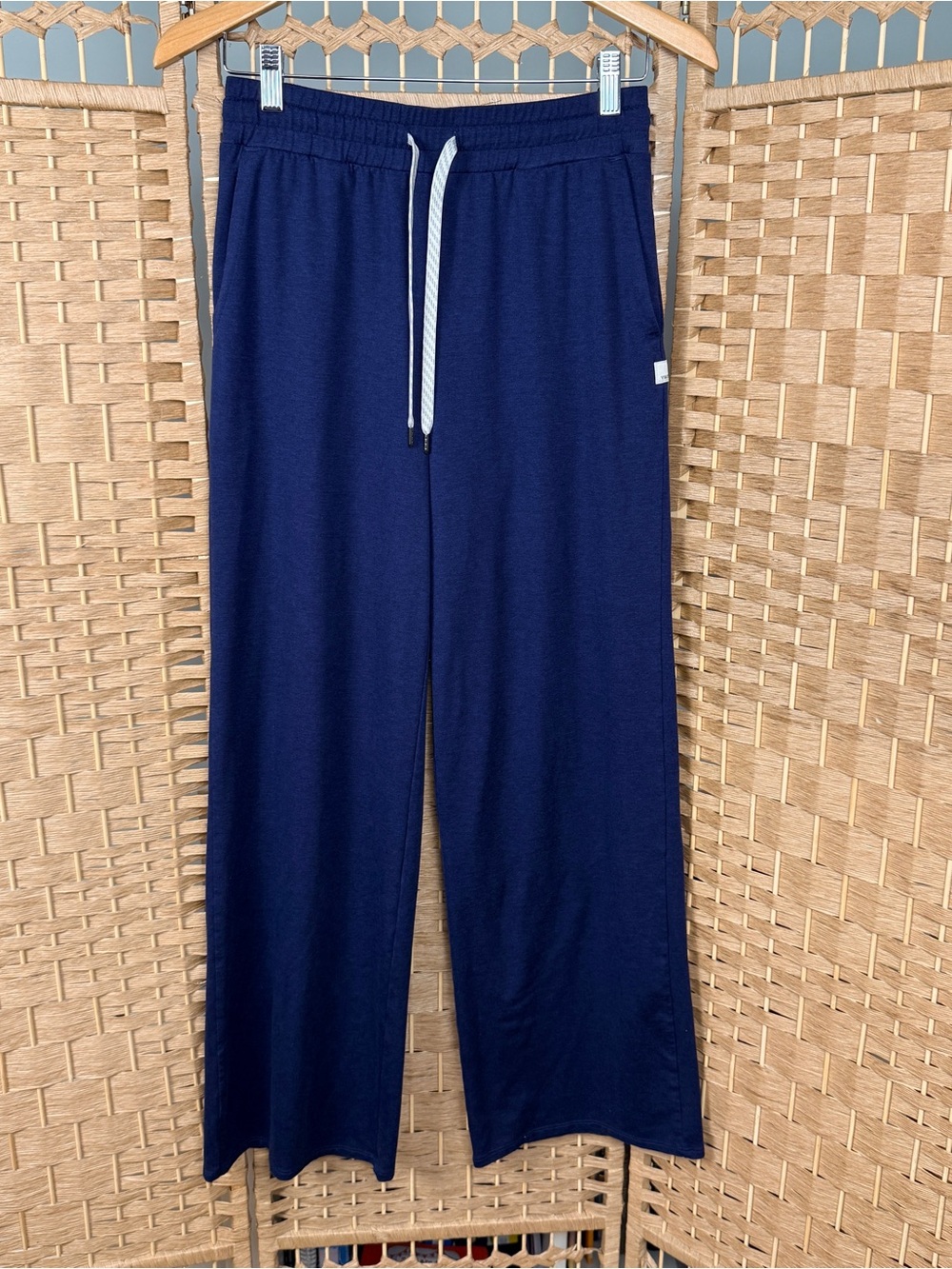 #303 Vuori Halo Essential Wideleg Pants Blue Coast Heather Size Small - Picture 3 of 11